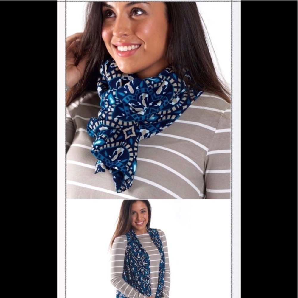 🚨Sale 5/$20🚨 Versatile Waterfall Vest/Scarf - Picture 3 of 6